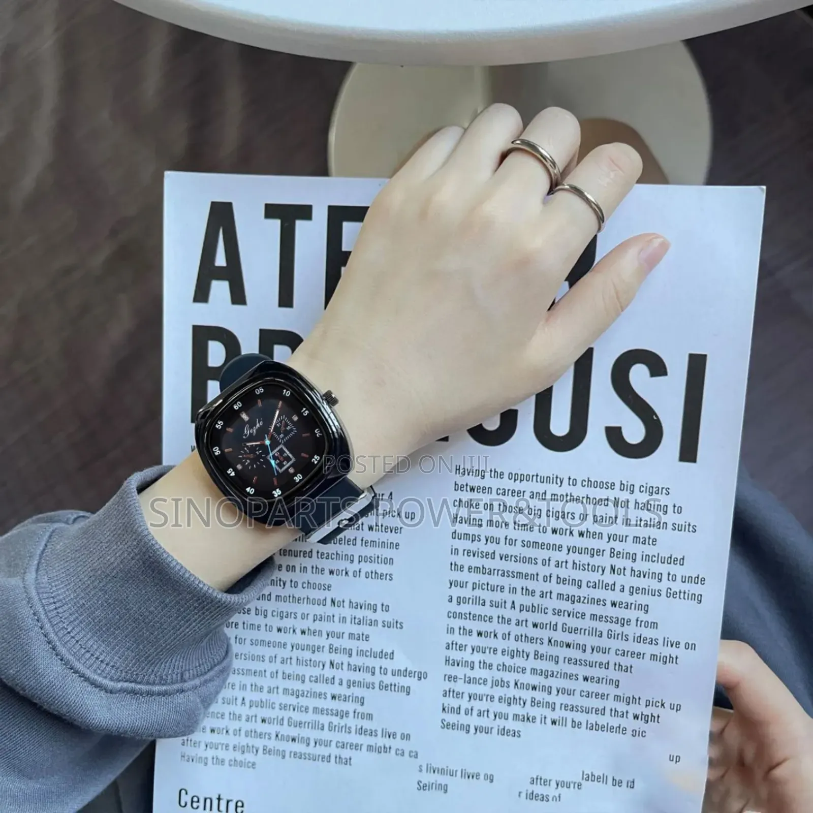 Unisex Black Analog Watch With Rubber Strap