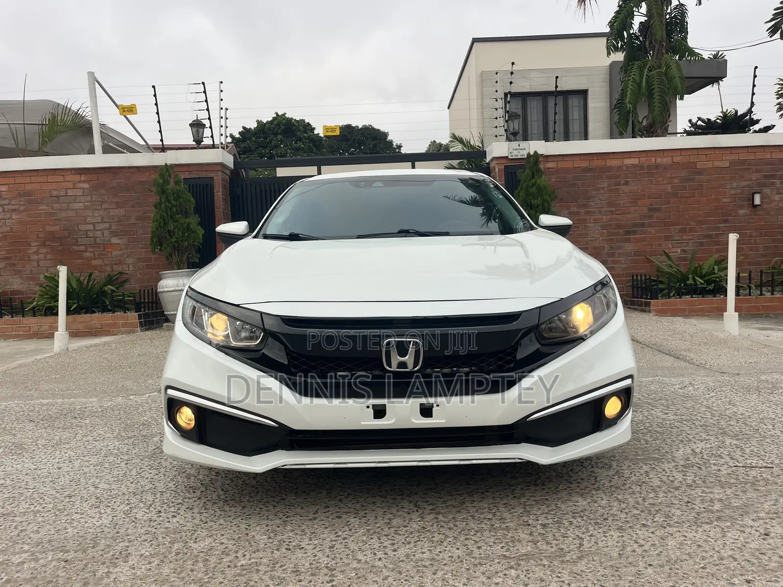 Honda Civic 2019 White