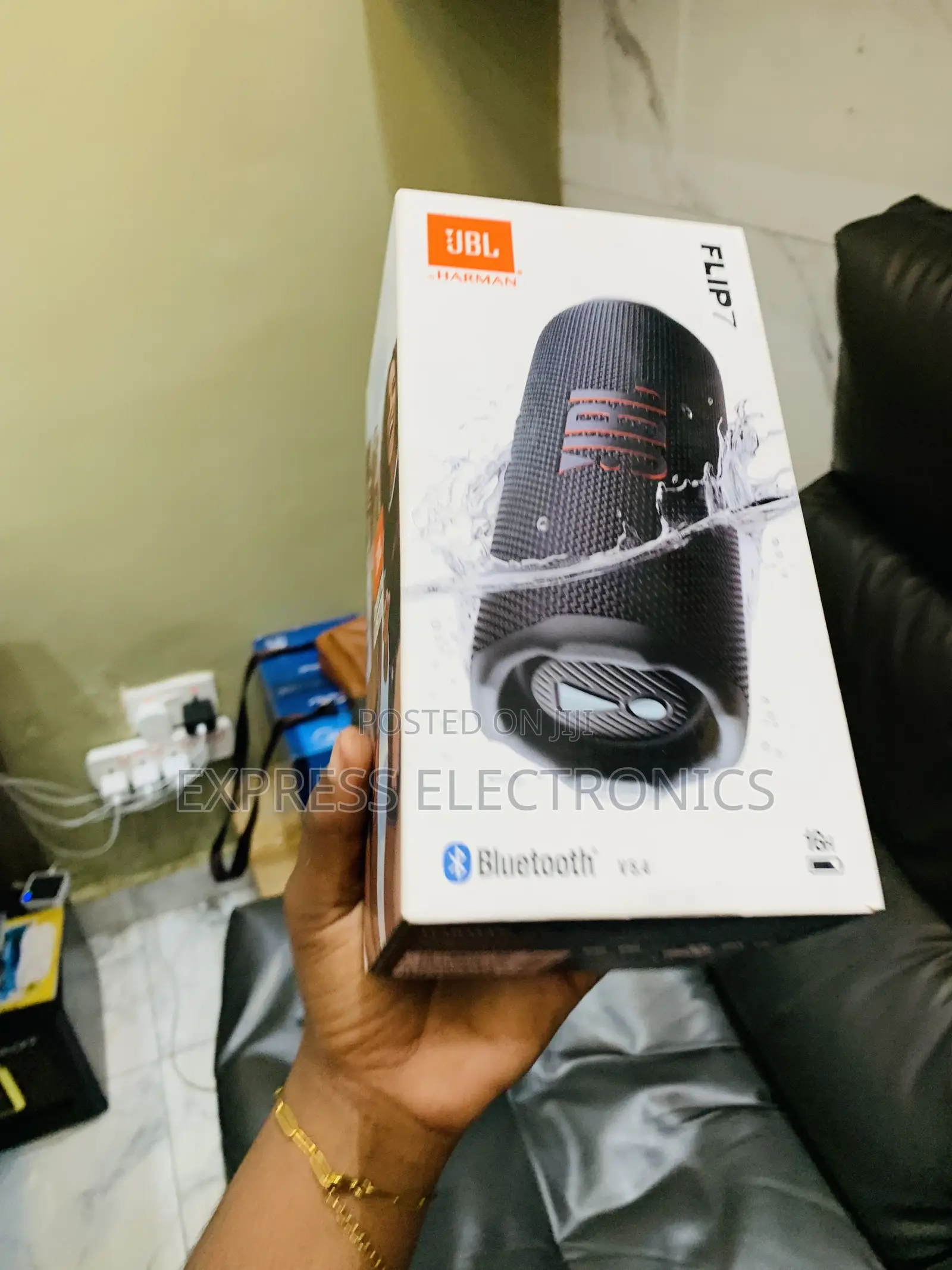 Authentic New JBL Flip 7 | Portable Waterproof and Drop-Proof Speaker