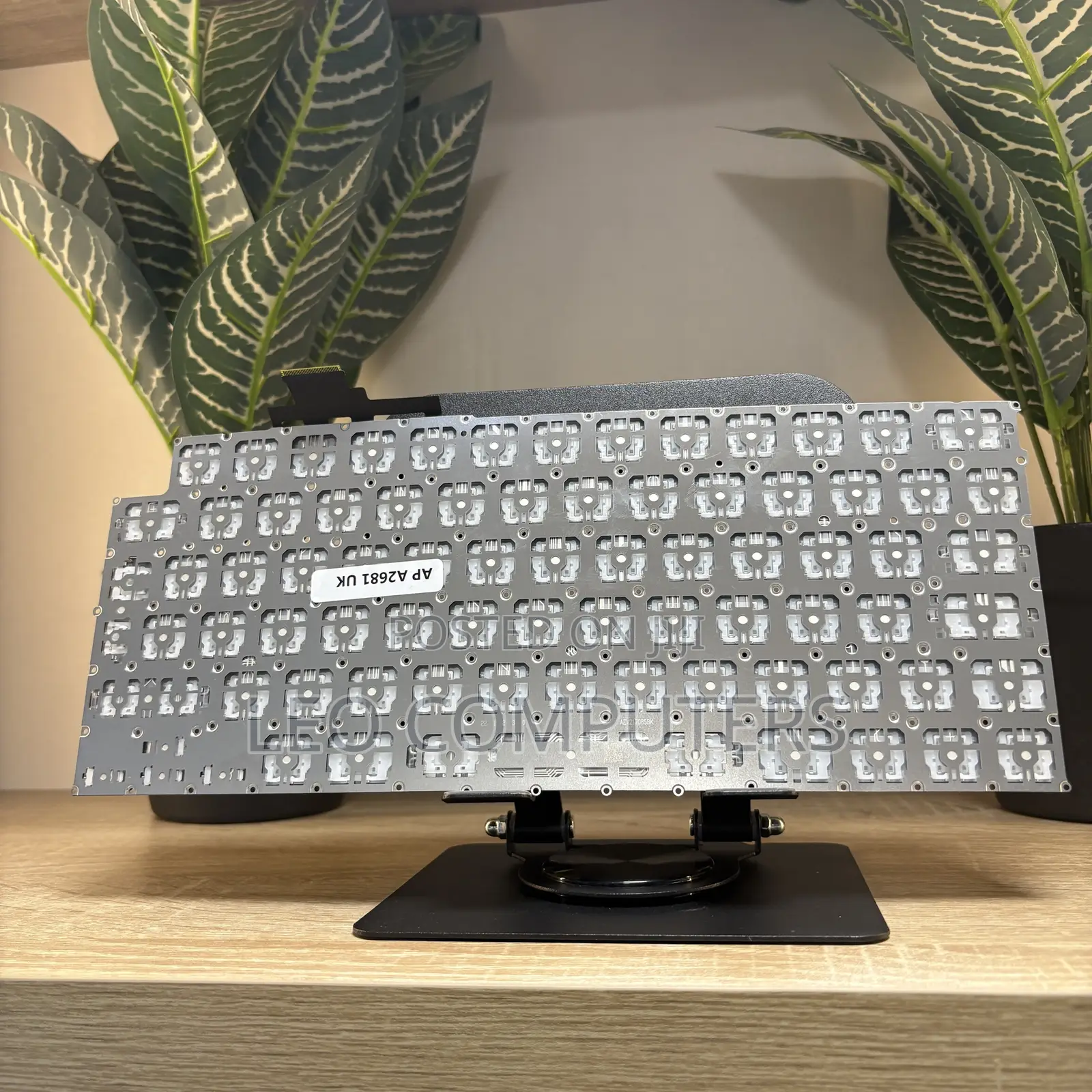 MacBook Air 13.6-Inch A2681 Keyboard