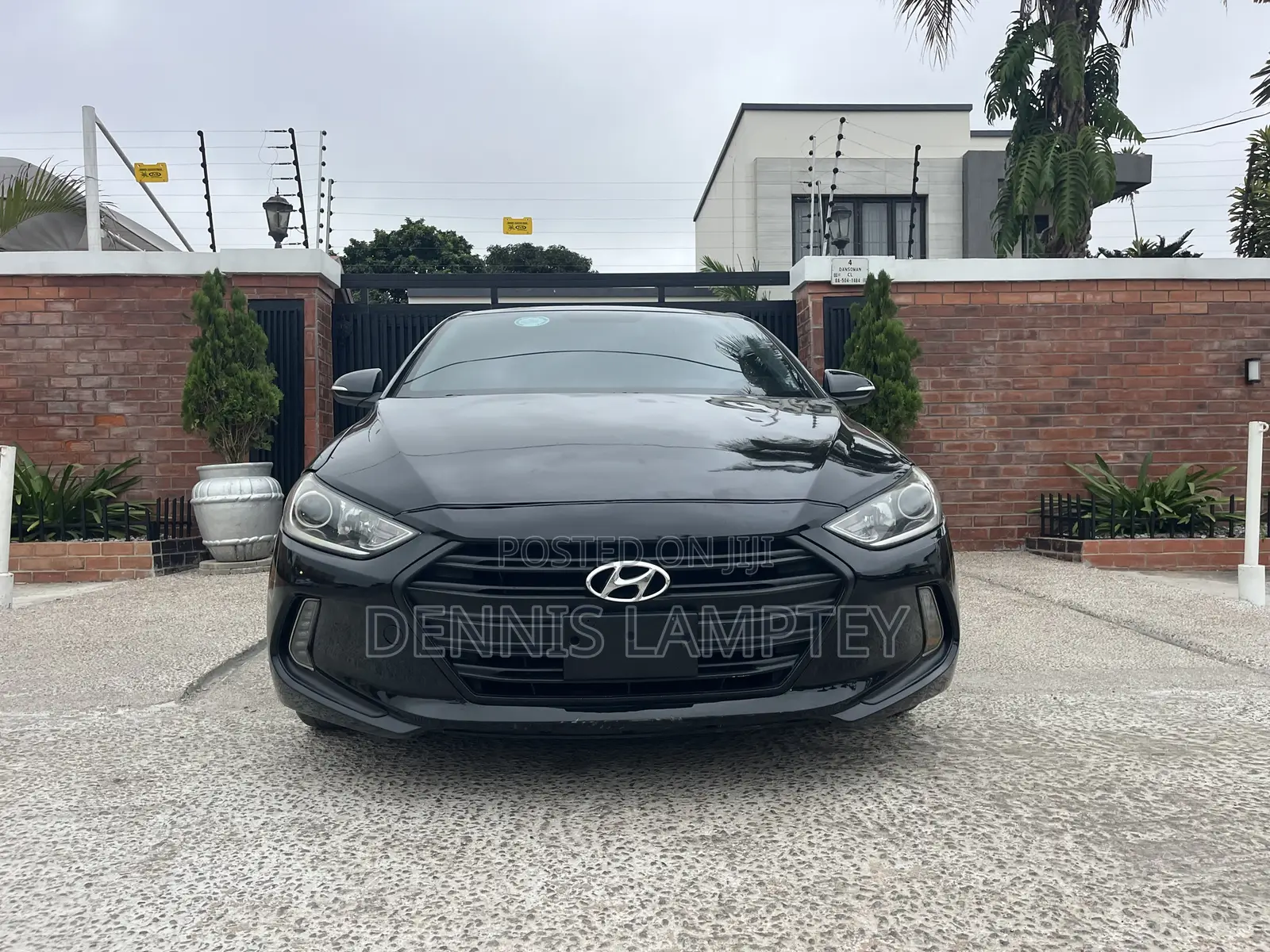 Hyundai Elantra 2017 Black