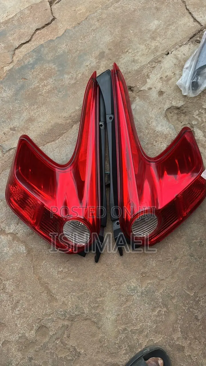 Juke Taillight