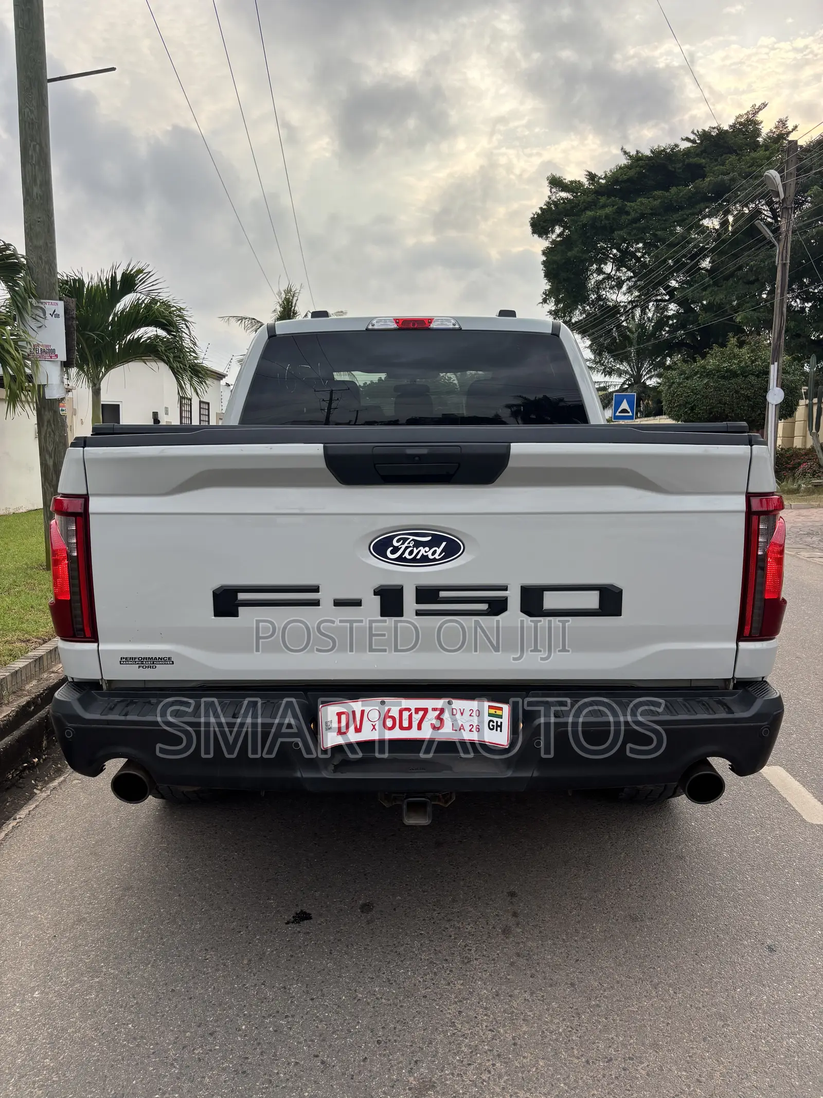 Ford F-150 STX 4WD SuperCab 6.5' Box 2025 Gray