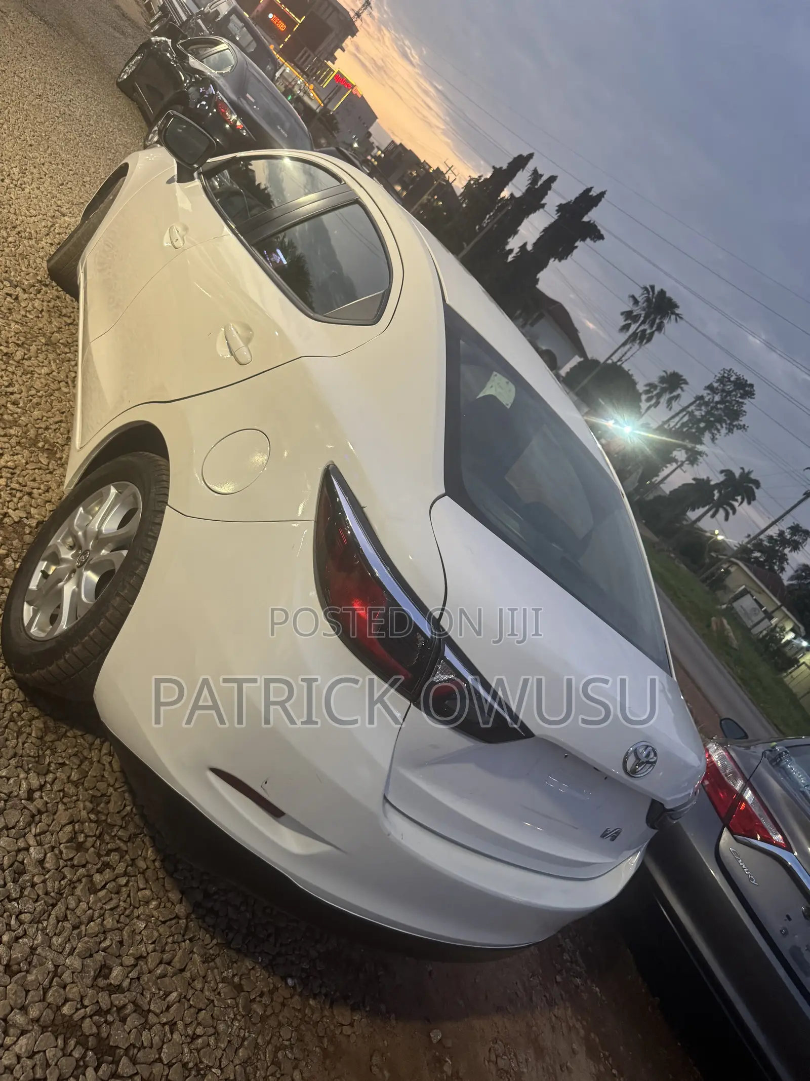 Toyota Yaris iA 1.5 FWD 2017 White