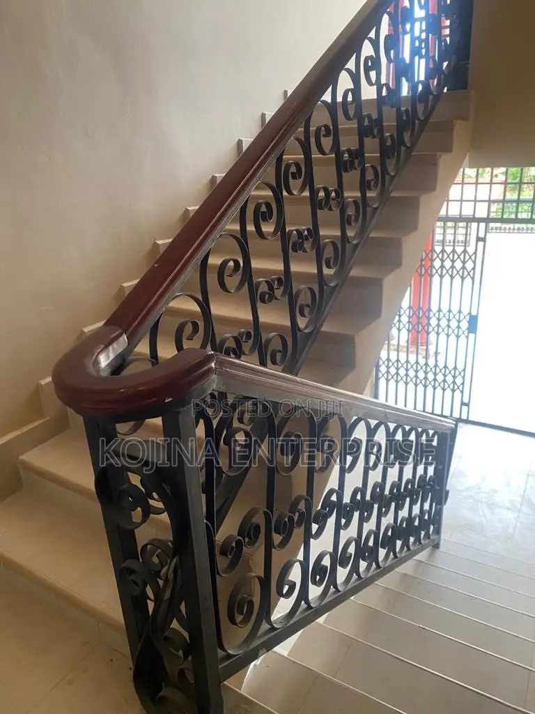 3bdrm Apartment in Atonsu Esreso, Kumasi Metropolitan for rent