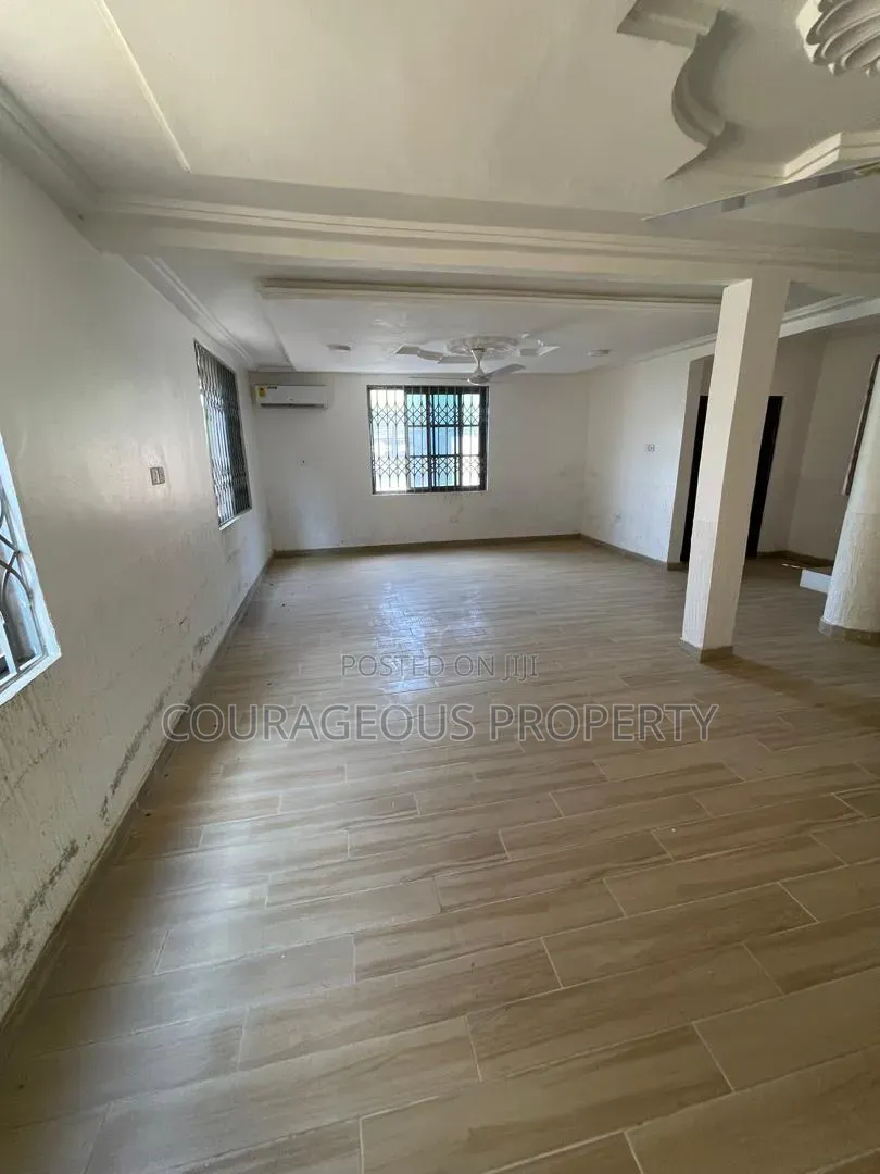 4bdrm House in Acp Estate Hill, Kwabenya for rent