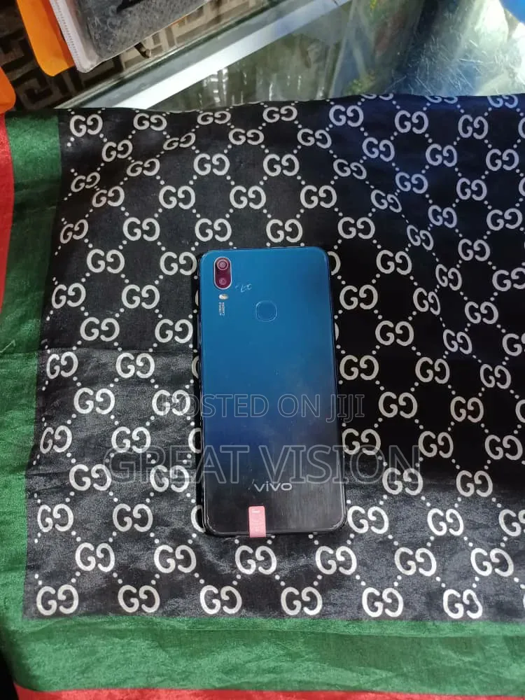 Vivo Y11d 128 GB Blue