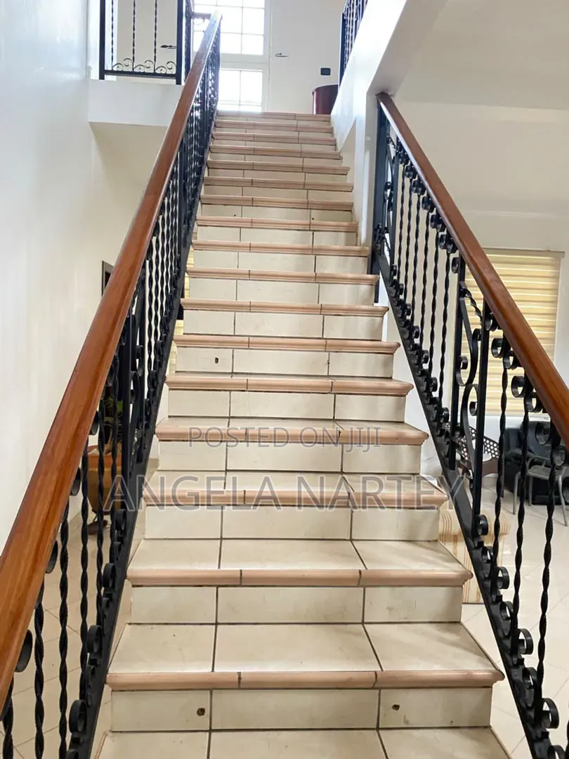 5bdrm House in Transacco Estates, Accra Metropolitan for sale