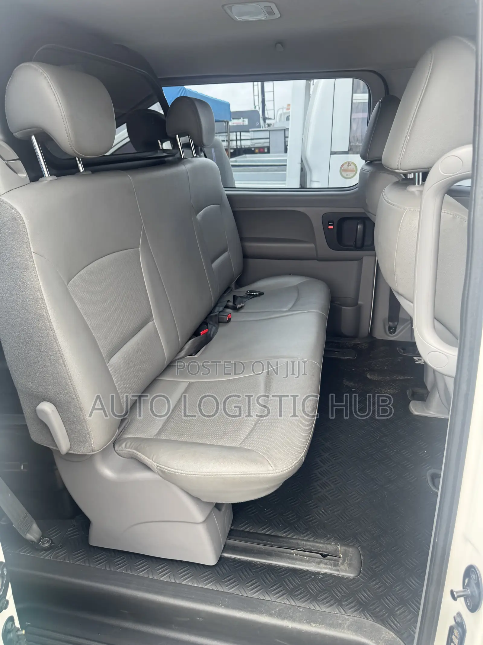 Hyundai Starex 2016 White