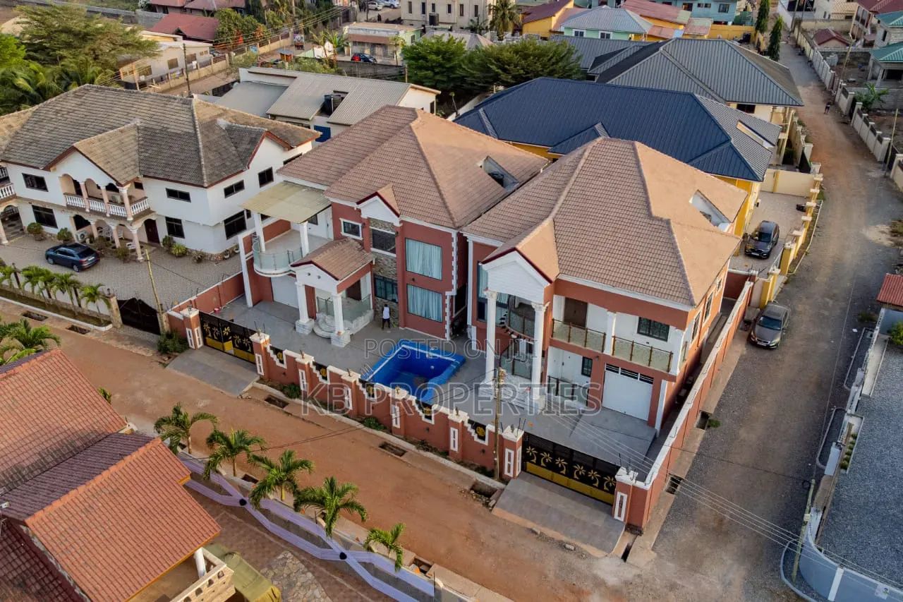 Furnished 4bdrm Apartment in Kb Properties, Manet Junction for rent