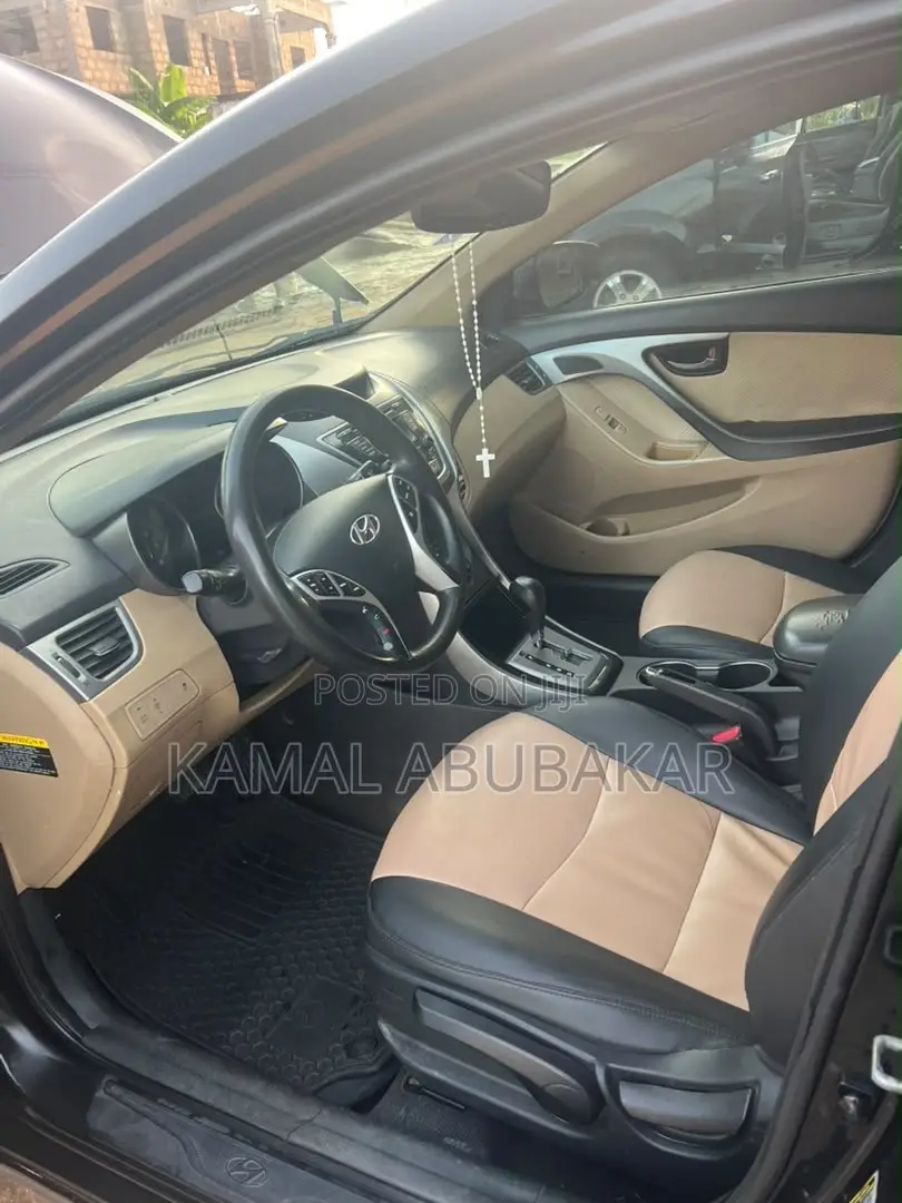 Hyundai Elantra GLS Sedan FWD (1.8L 4cyl 6A) 2013 Black