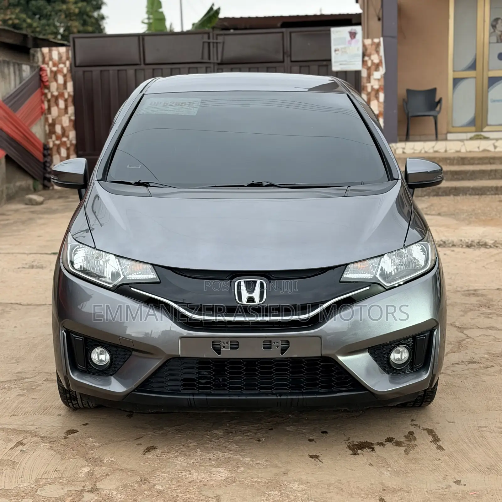 Honda Fit EX-L w/Navigation 4dr Hatchback (1.5L 4cyl CVT) 2015 Gray