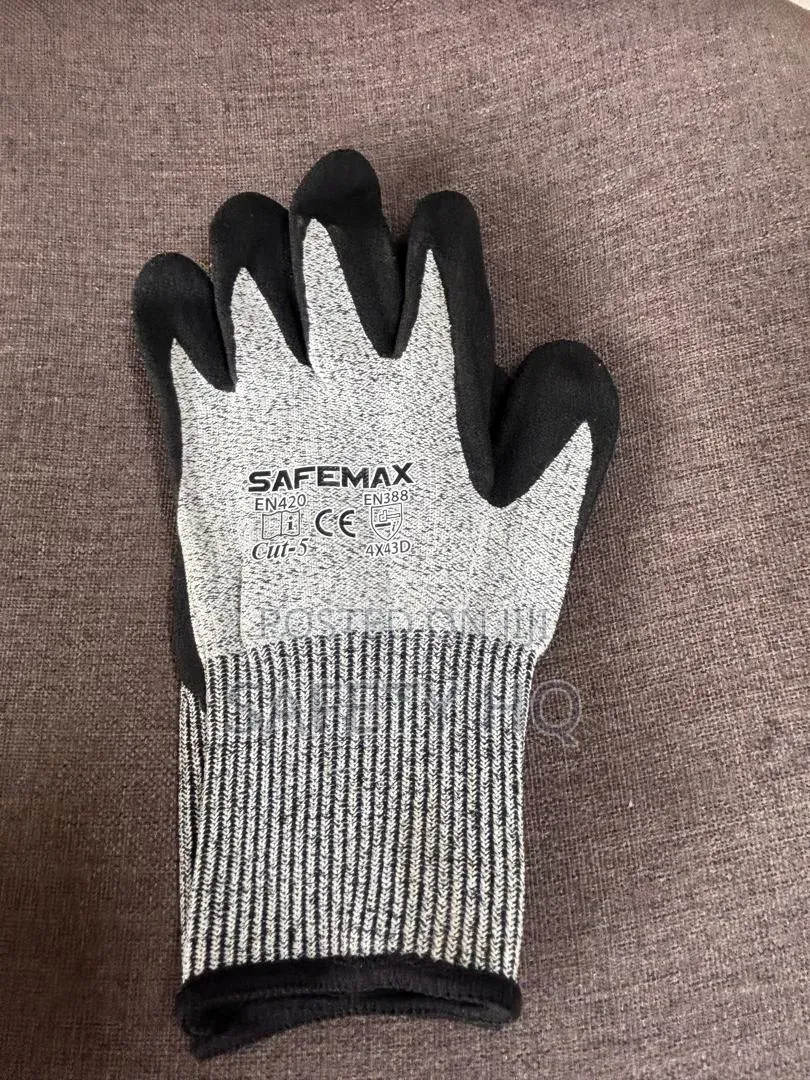 Cut-Resistant Glove