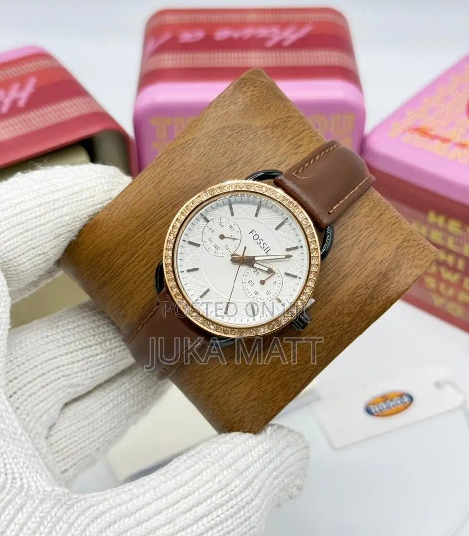 Flashy Fossil Watch
