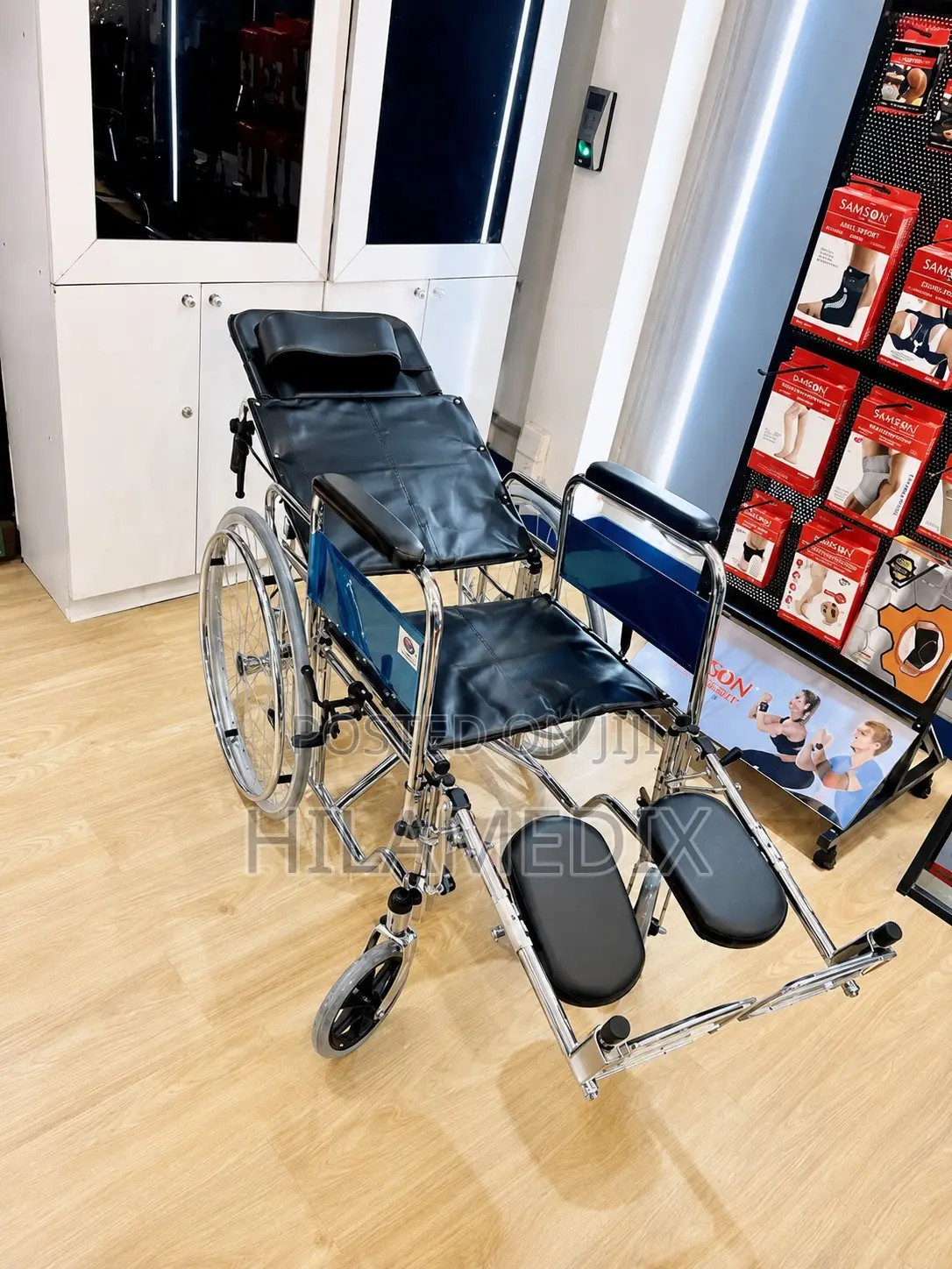 Executive Commode Wheelchair With Backrest