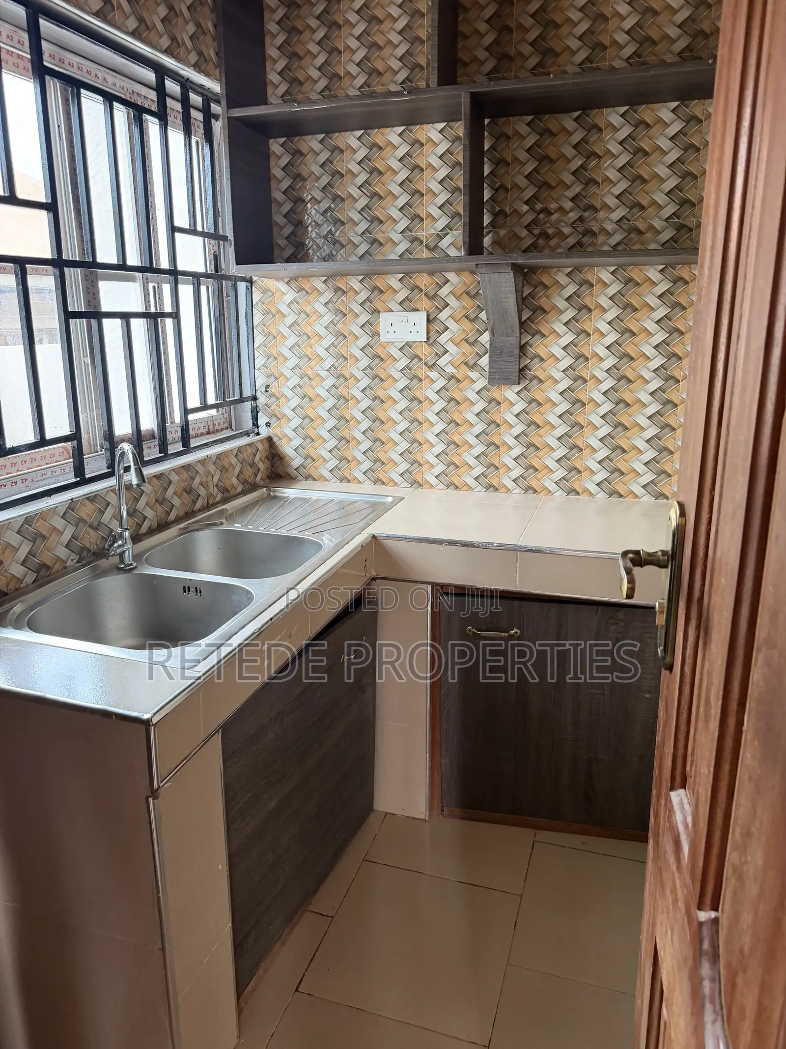 1bdrm Apartment in Retede Properties, Atwima Kwanwoma for rent