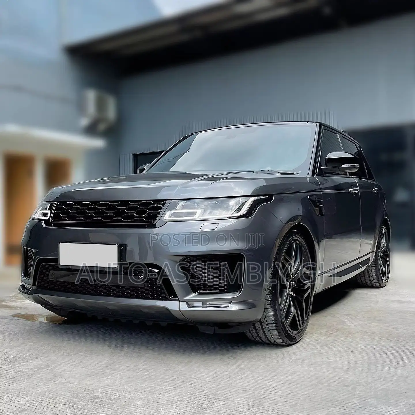 Range Rover Sports 2009,2010,2013-2015 Upgraded to 2022 Body Kit