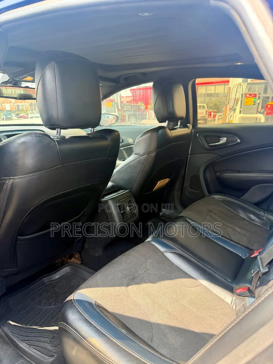 Chrysler 200 Limited 2015 Blue