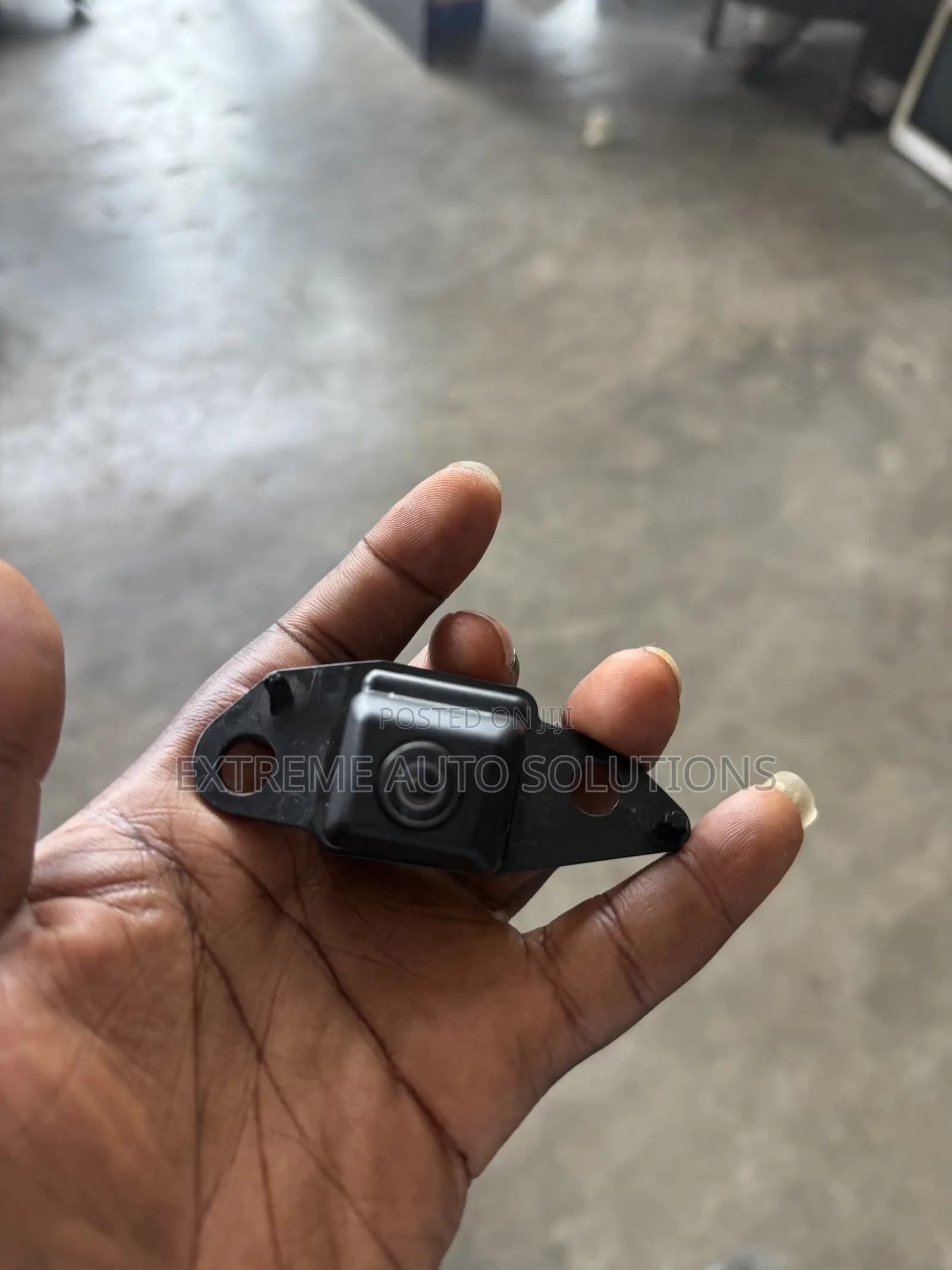 Toyota RAV4 (2015) OEM Replacement Backup Camera