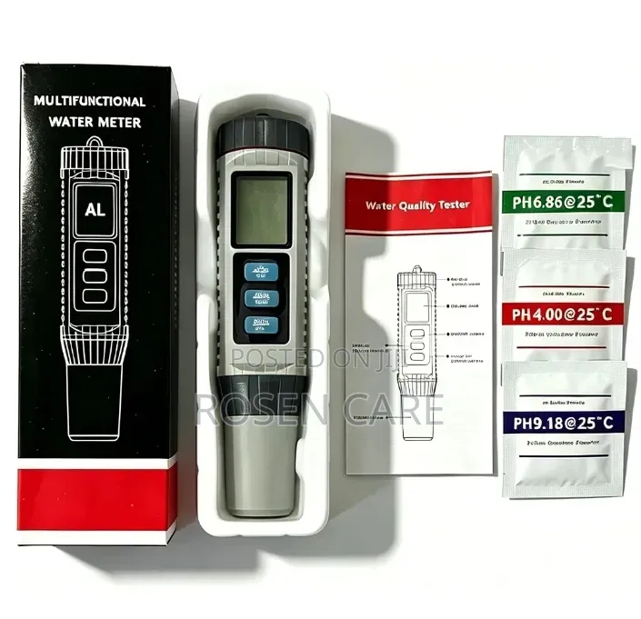 8-in-1 pH, EC, TDS, Salinity, Chlorine, ORP, S.G, Temp, Water Tester