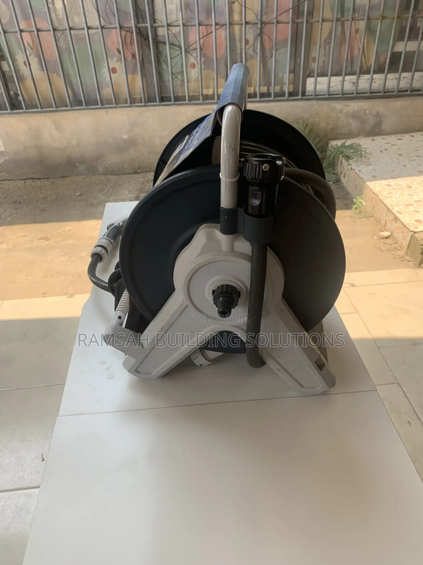 Cruza​rd Heavy Duty Garden Hose Reel With Spray Gun – Complete Set
