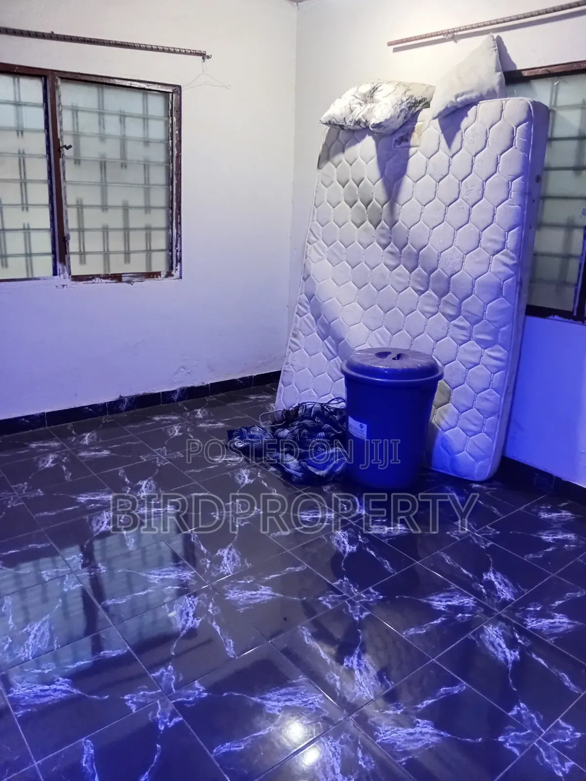 1bdrm House in Bird-Group, Boundary Road Area for rent