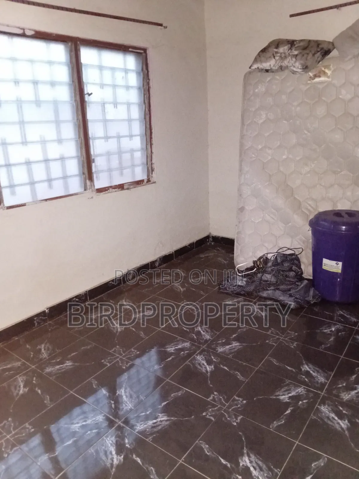 1bdrm House in Bird-Group, Boundary Road Area for rent