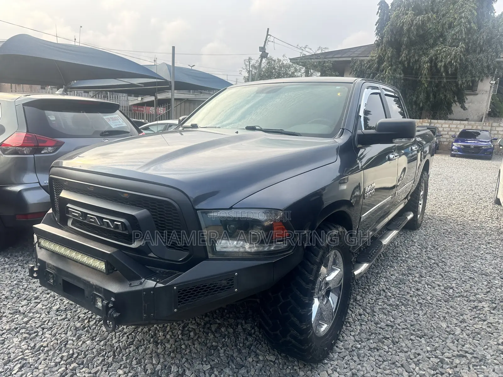 Dodge RAM 1500 5.7 Petrol AWD 2017 Black