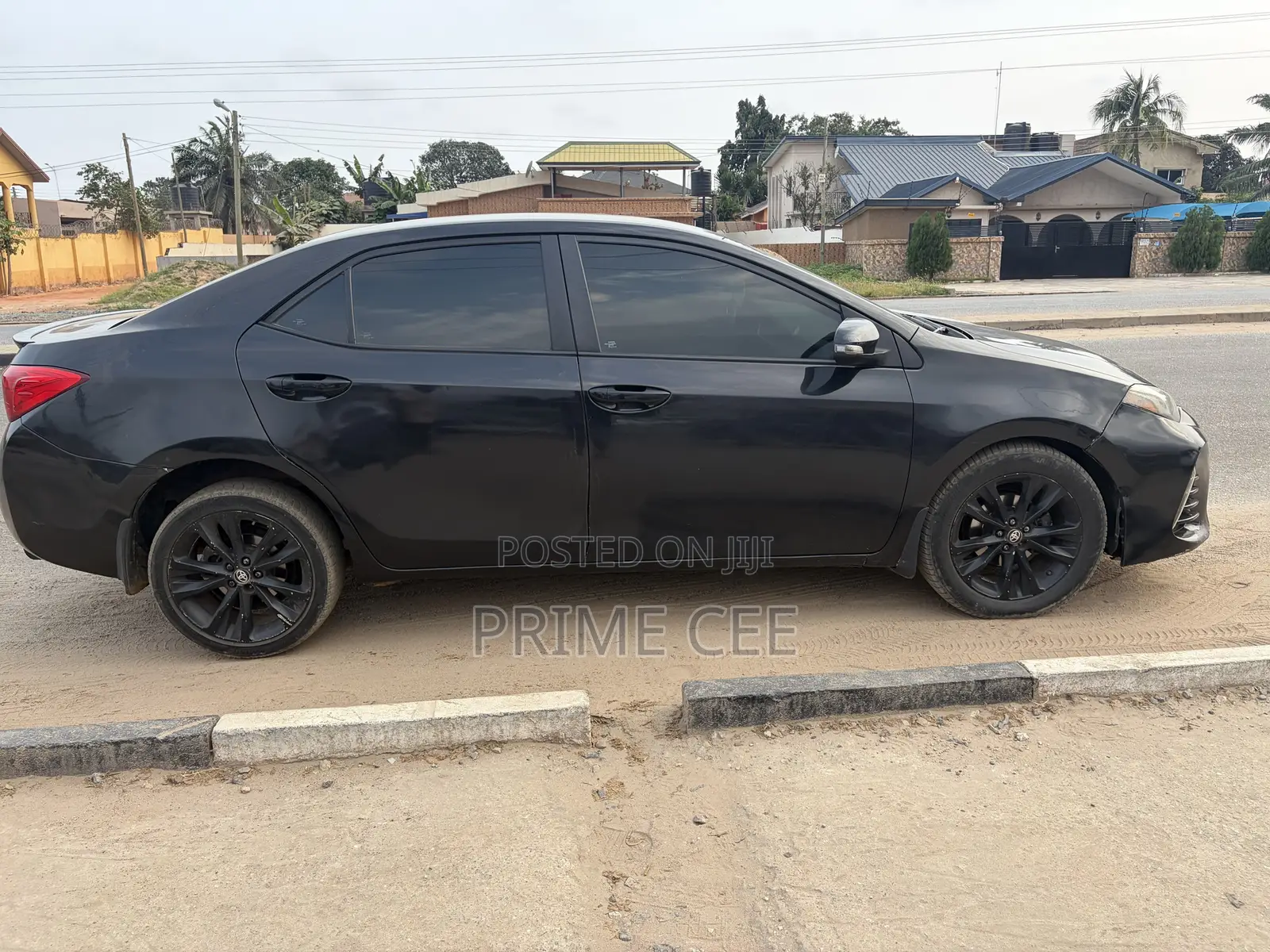 Toyota Corolla SE (1.8L 4cyl 2A) 2018 Black