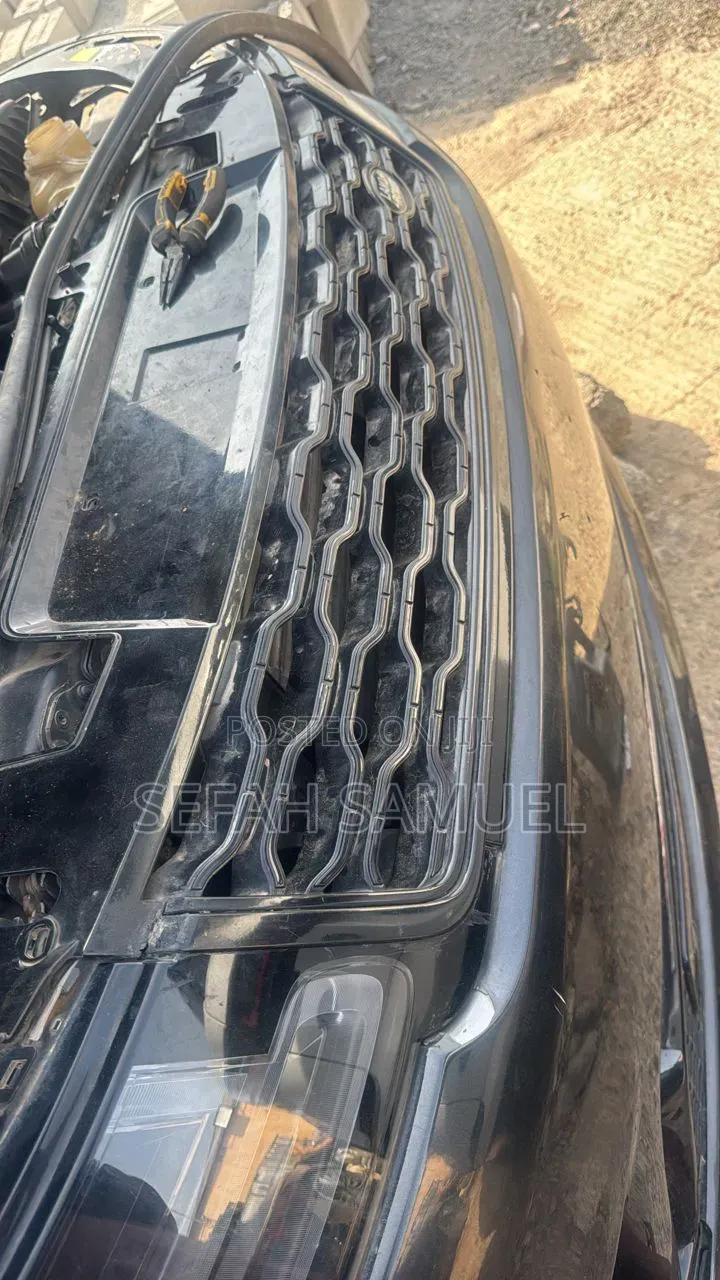 Range Rover Sport Front Shock Absorbers