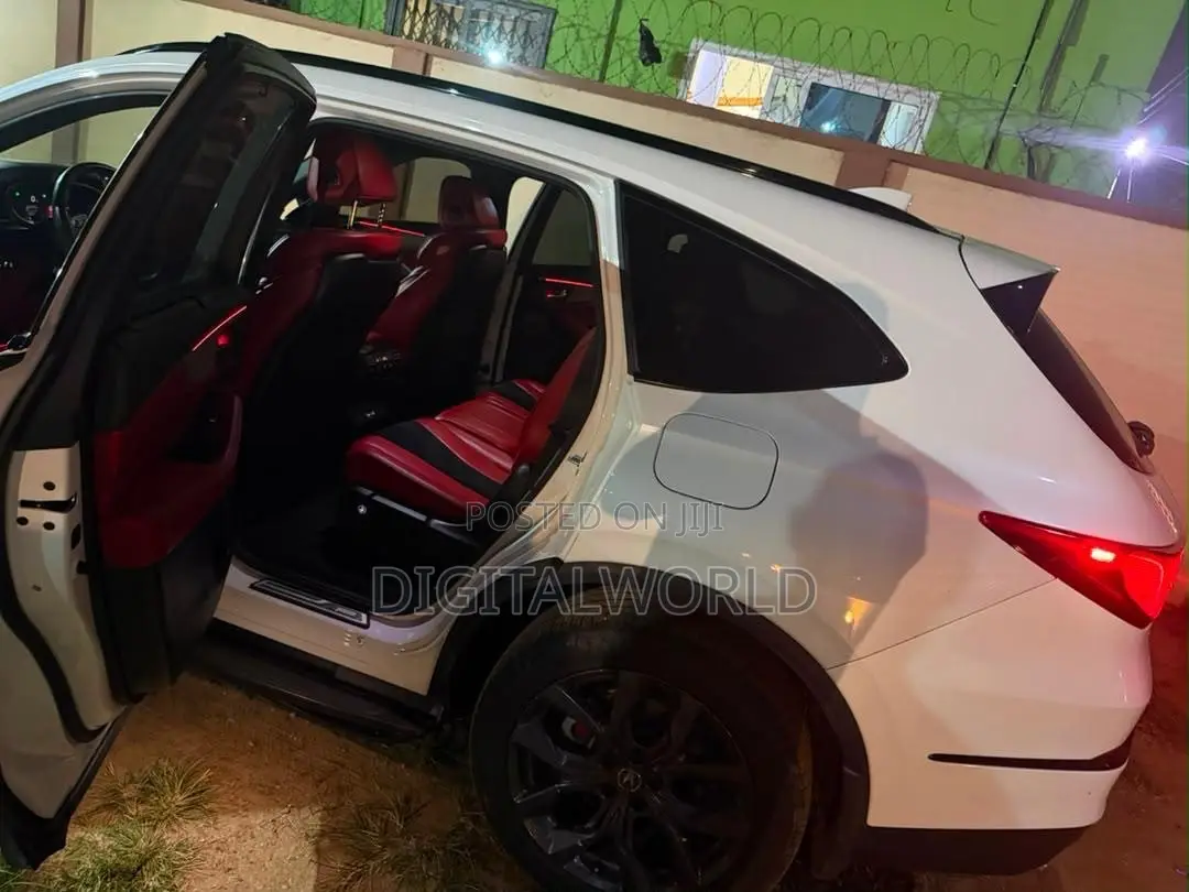 Acura MDX w/A-Spec Package 2023 White