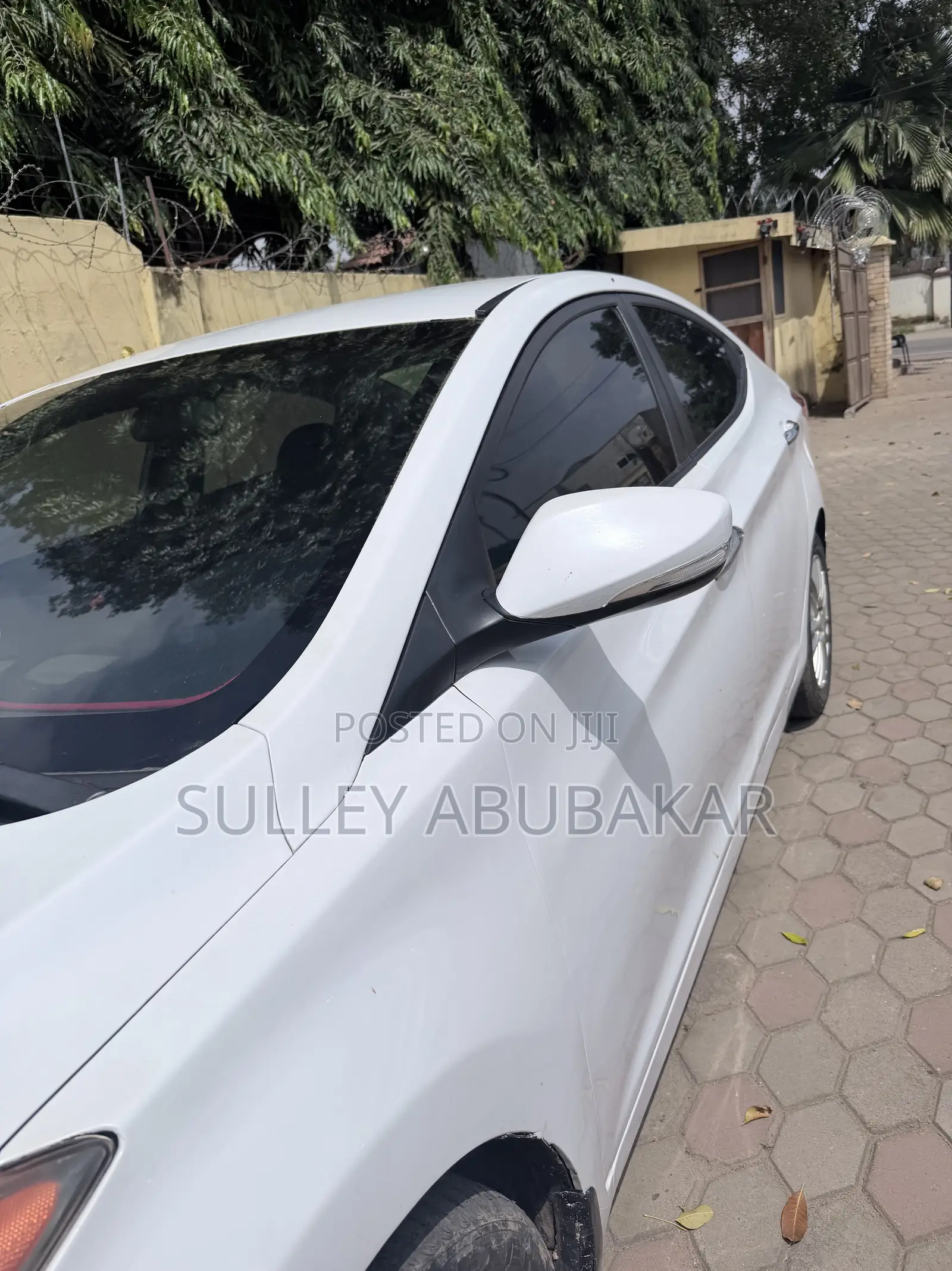 Hyundai Elantra 2013 White