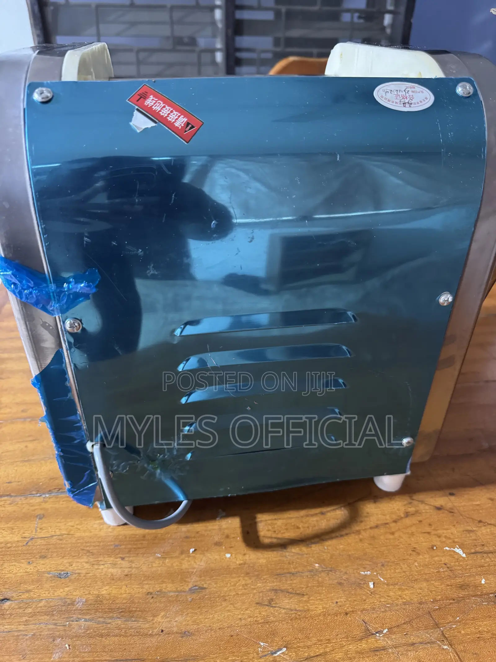 Neatly Used Automatic Dough Sheeter With Box and All Accessories