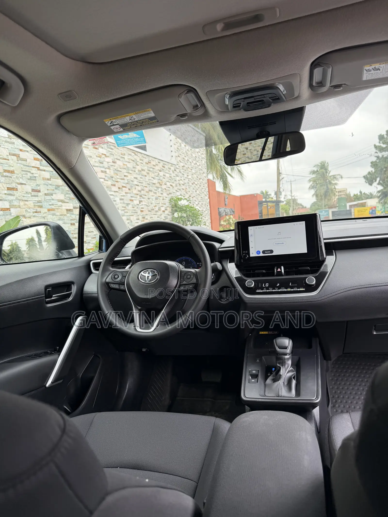 Toyota Corolla Cross XLE 2025 Burgundy