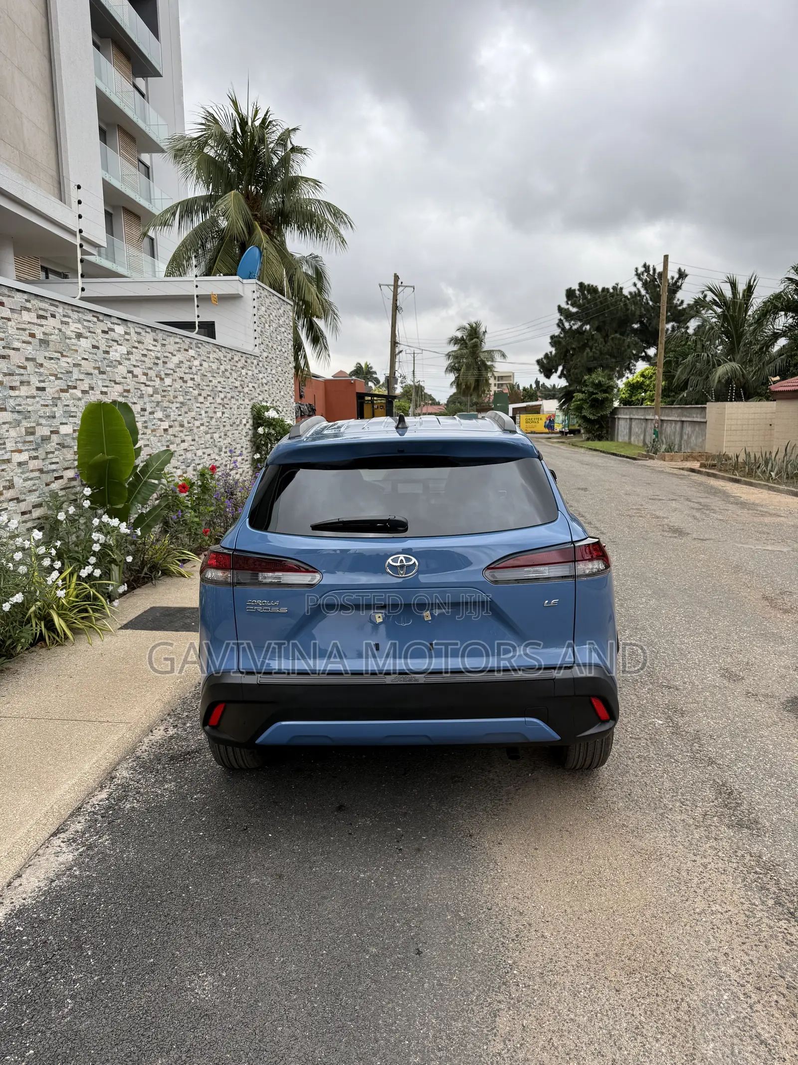 Toyota Corolla Cross XLE 2025 Burgundy
