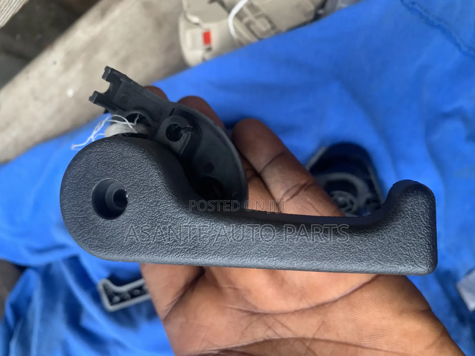 Hyundai Bonnet Opener