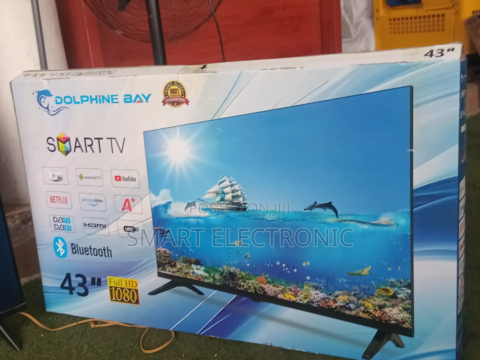 Dolphin Bay 43” LED Smart TV – Full HD Picture Quality, WiFi Bluetooth
