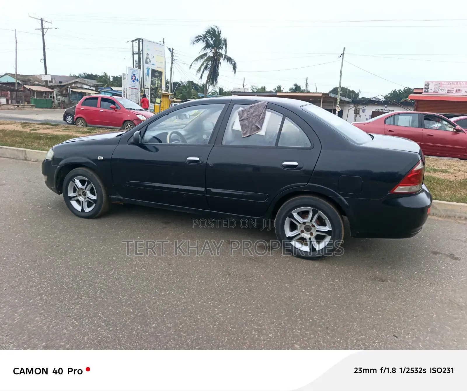 Nissan Sunny 2012 Black