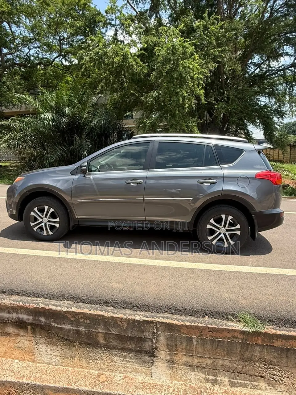Toyota RAV4 2016 Gray