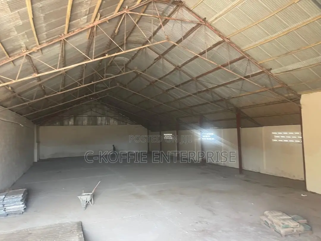 Avantageous 1,200 SQM at CIRCLE 4 RENT