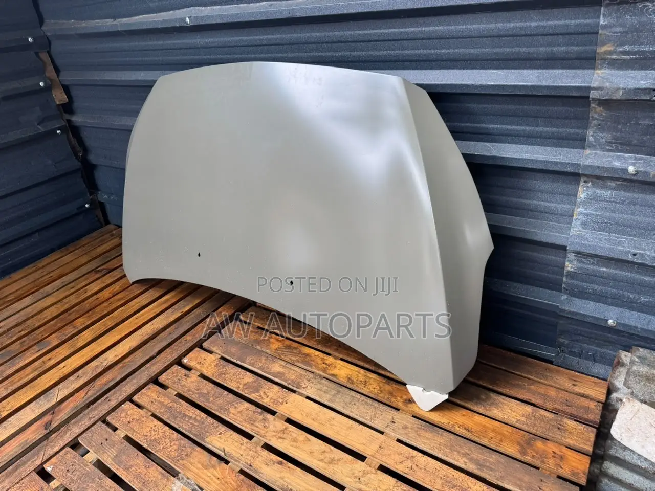 Mirage 2021 Hood
