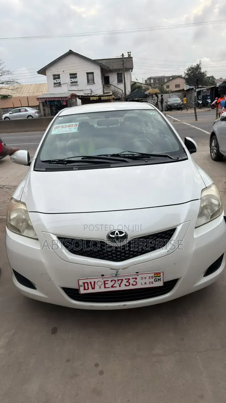 Toyota Belta 2012 White