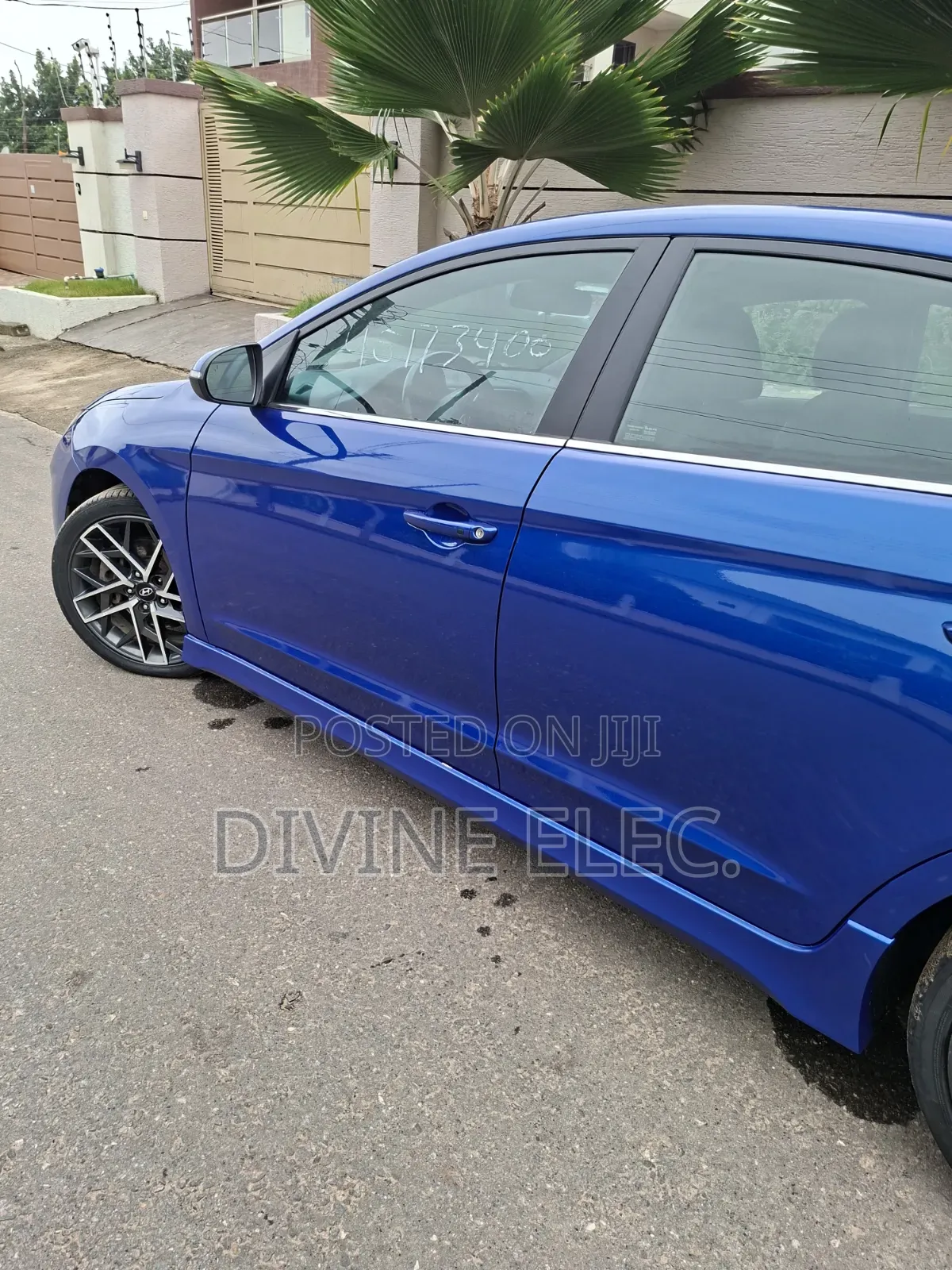 Hyundai Elantra 2019 Blue