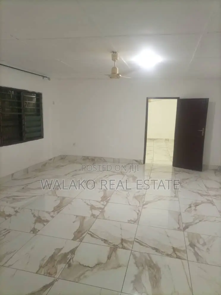 2bdrm Apartment in Mile 7 for rent