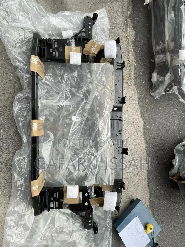 Santafe 2015- Radiator Support