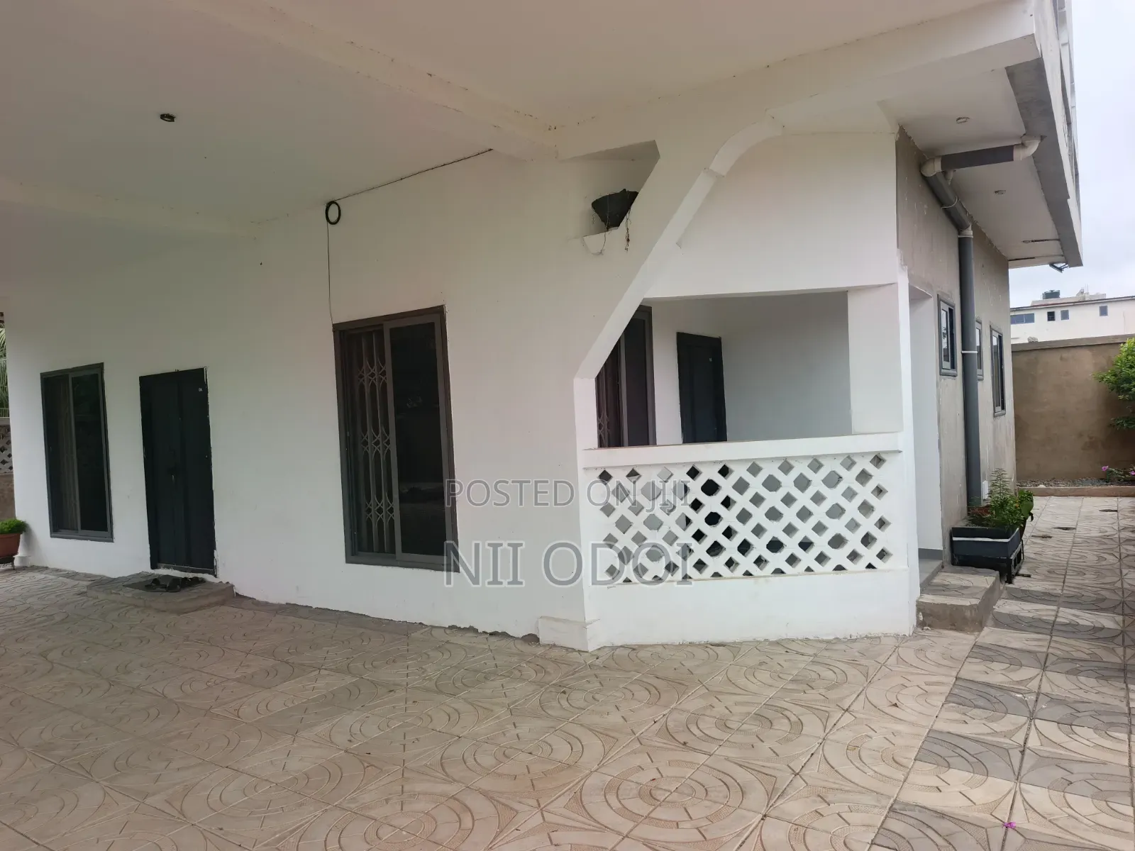 6bdrm House in Tseaddo for sale