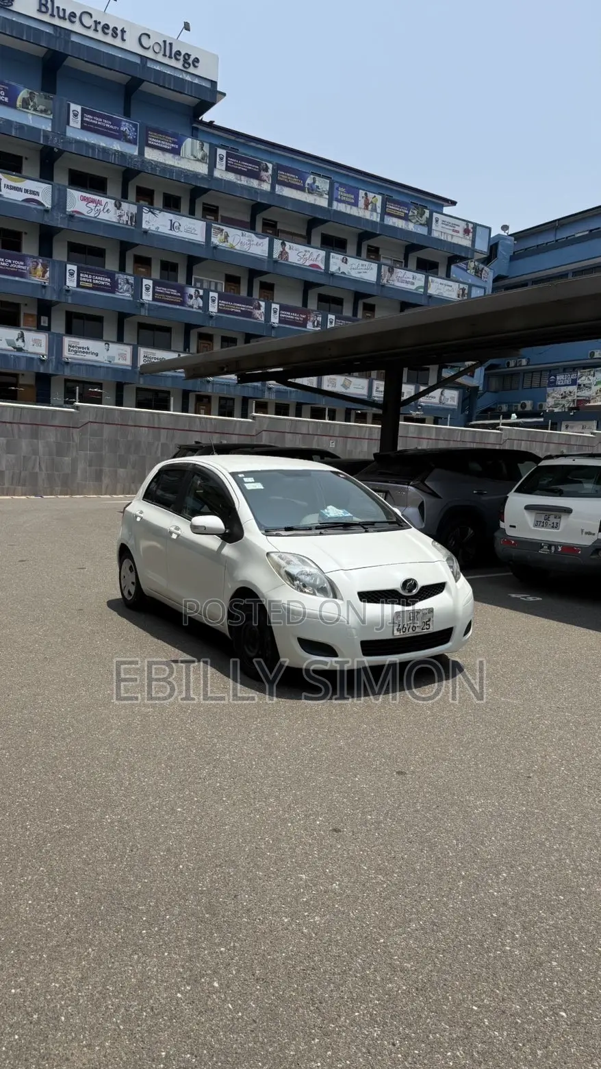Toyota Vitz 1.0 FWD 5dr 2010 White