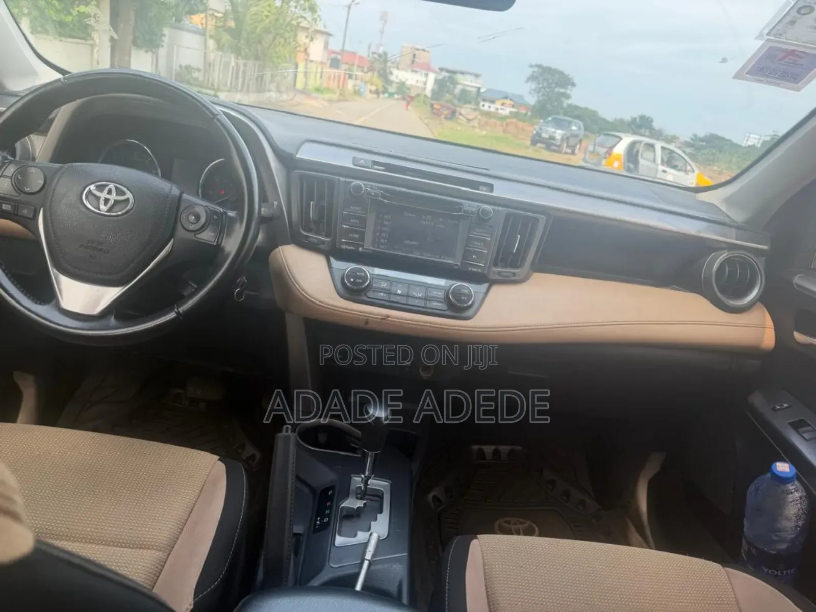 Toyota RAV4 XLE AWD (2.5L 4cyl 6A) 2016 Red