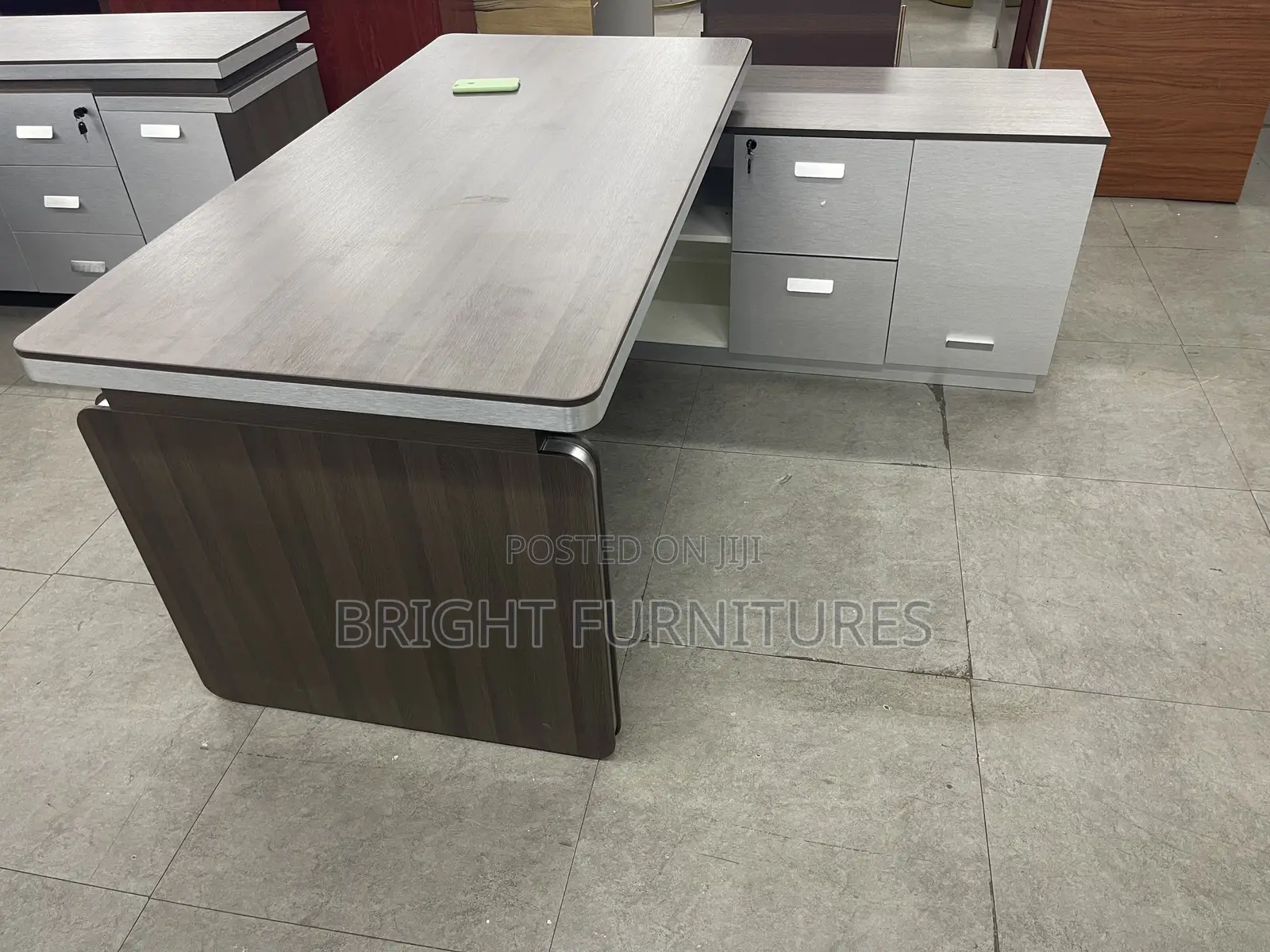 High Quality Office Table