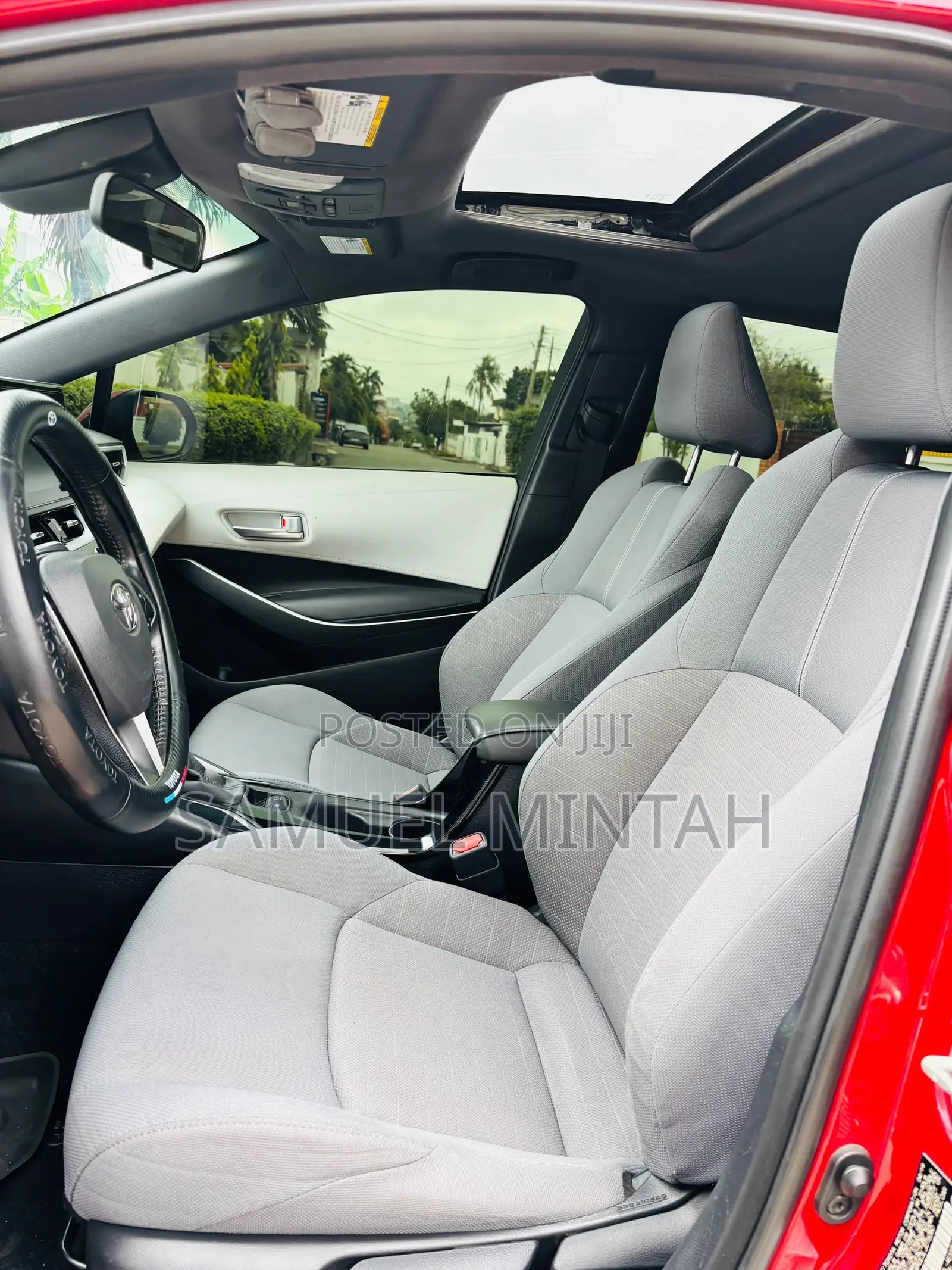 Toyota Corolla SE 2020 Red